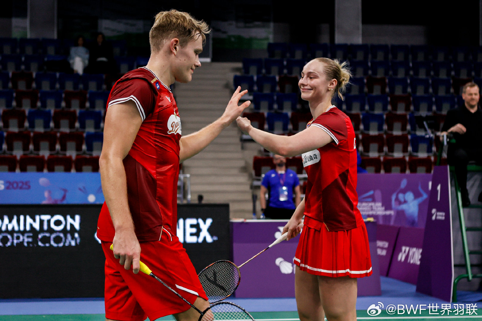 关于韩国羽毛球队力克英格兰羽毛球队,马琳绝境逆转的信息 关于韩国羽毛球队力克英格兰羽毛球队,马琳绝境逆转的信息