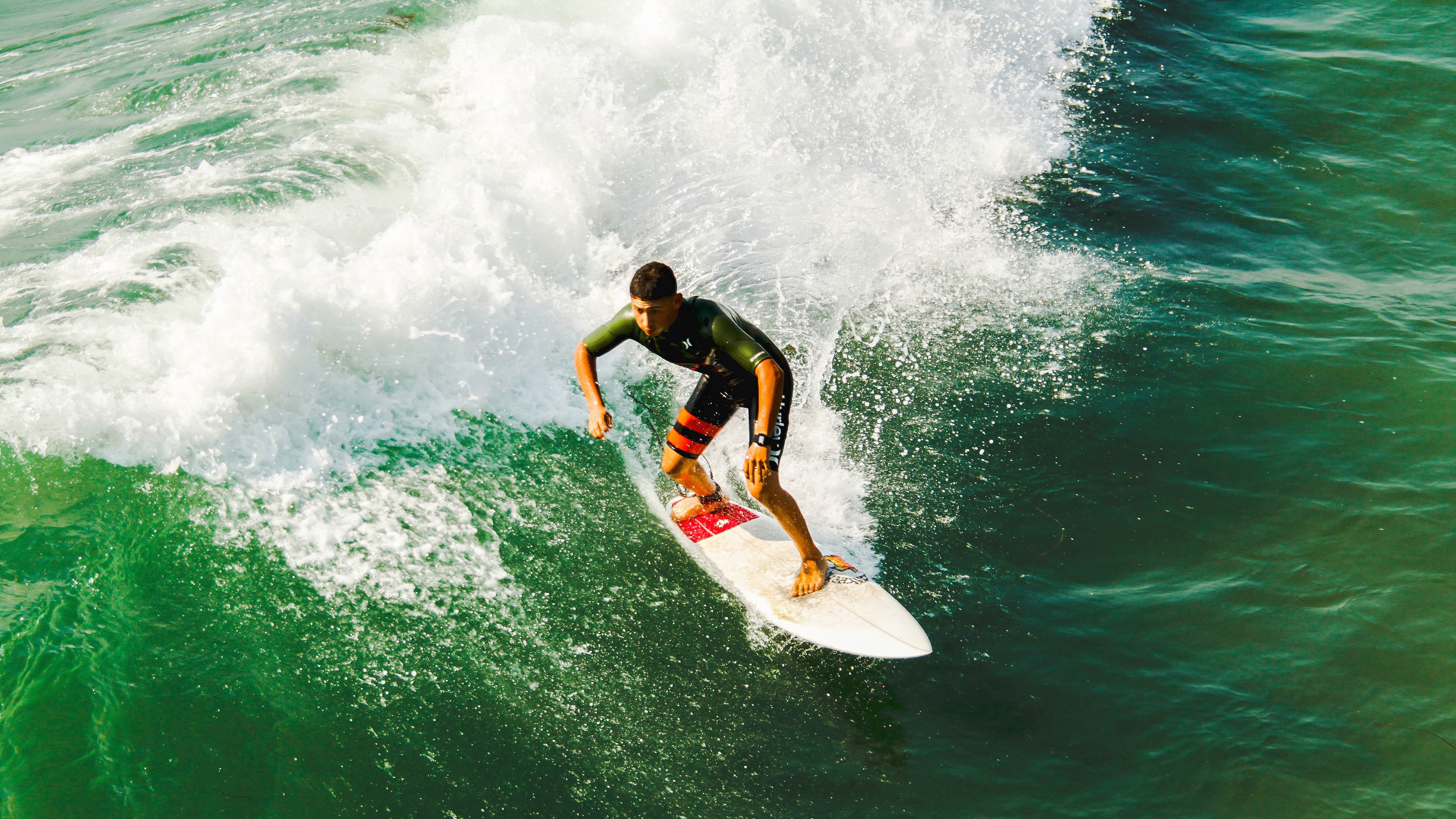 开云体育在线-北欧风暴险破南美坚盾，埃及之光闪耀友谊赛夜