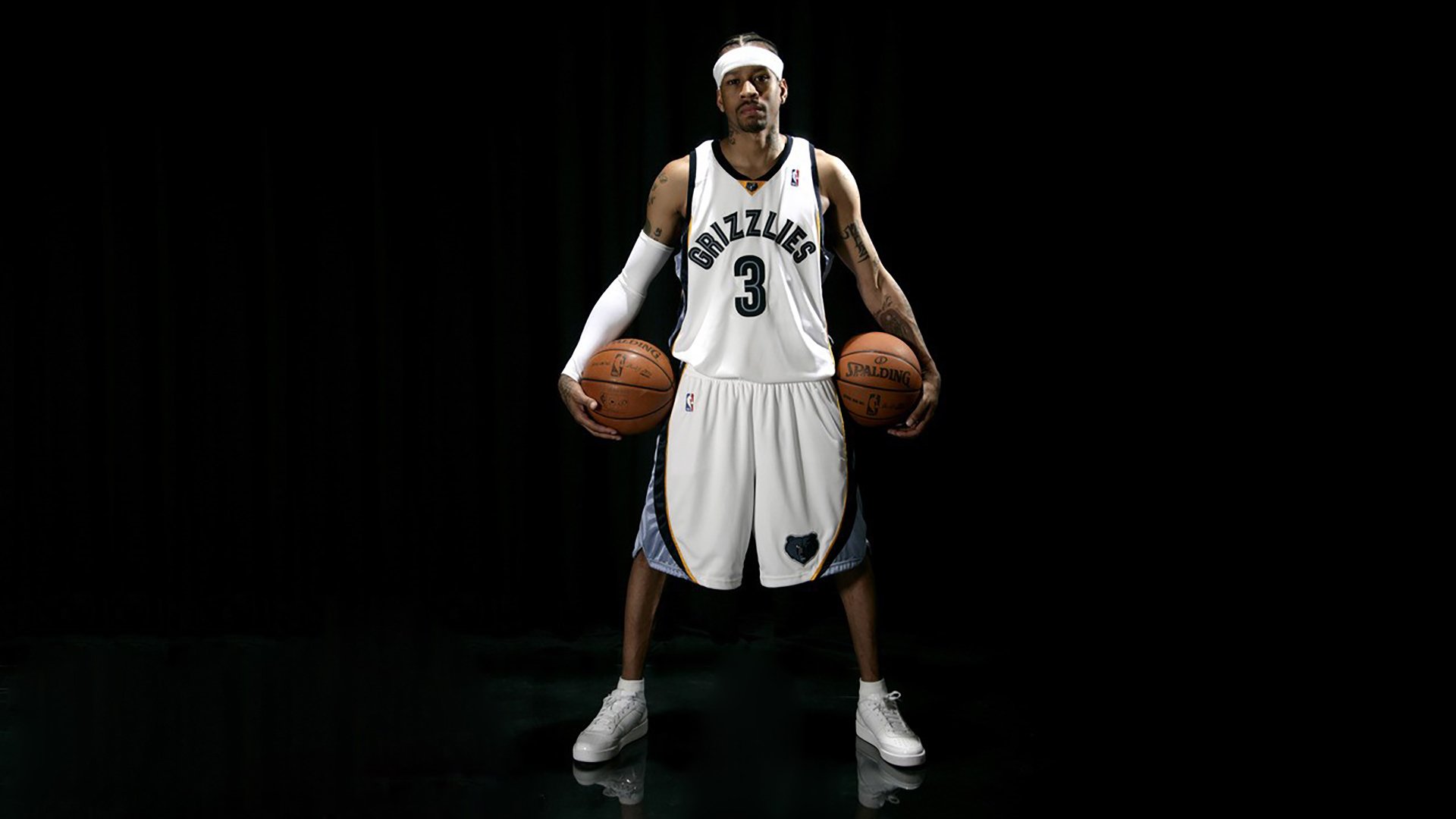 戈贝尔惊艳四座，雄鹿绝杀深圳队，一场定义篮球未来的对决